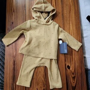 NWT long sleeve hooded top with pants